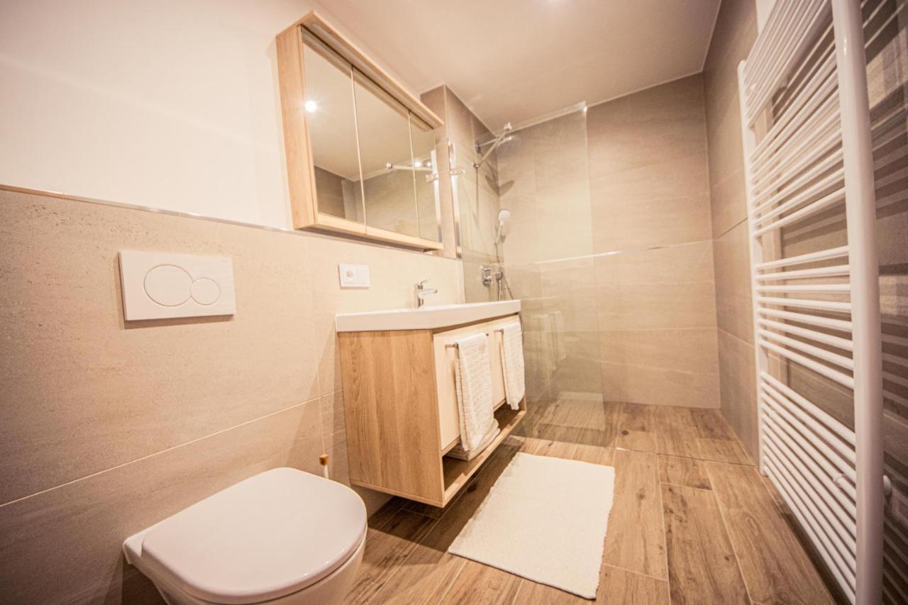 Zore Jasna Apartments เดมานอฟสกา โดลินา ภายนอก รูปภาพ