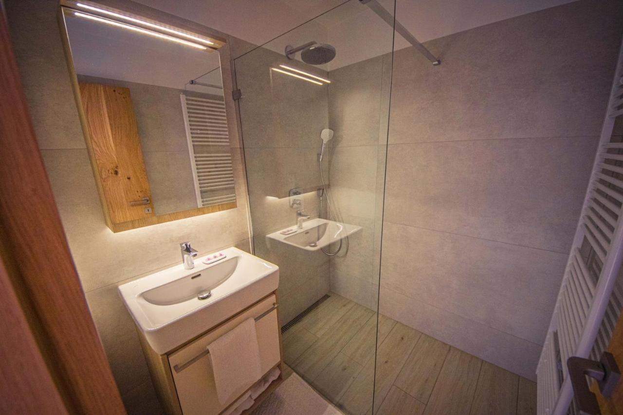 Zore Jasna Apartments เดมานอฟสกา โดลินา ภายนอก รูปภาพ